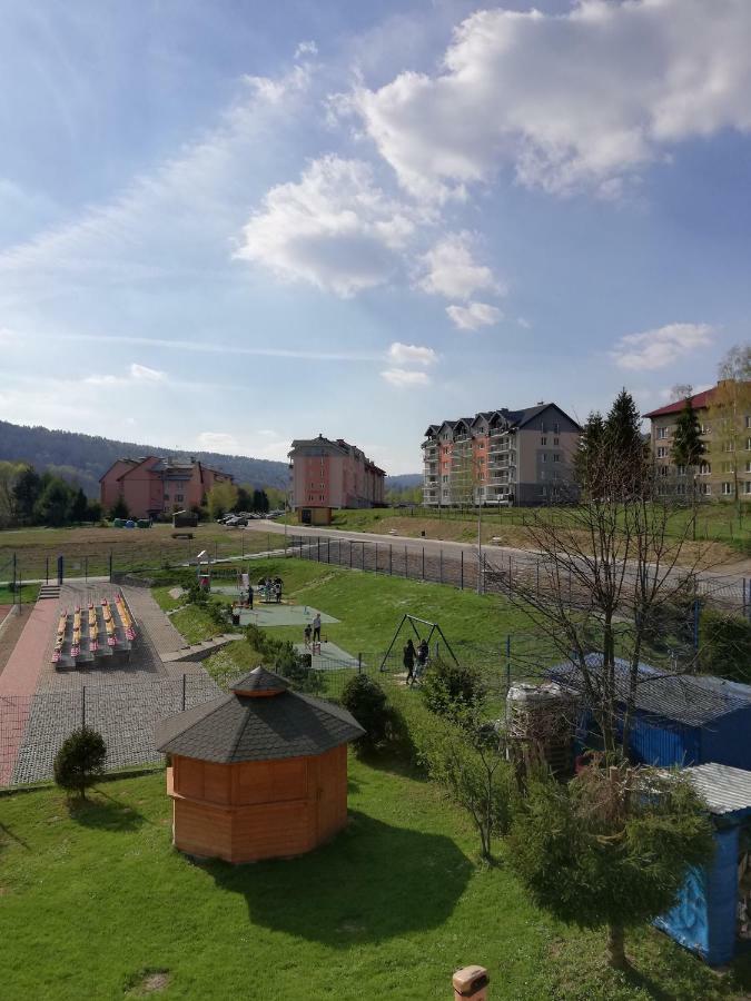 Apartamenty Bieszczadzki Aniol Ustrzyki Dolne Εξωτερικό φωτογραφία